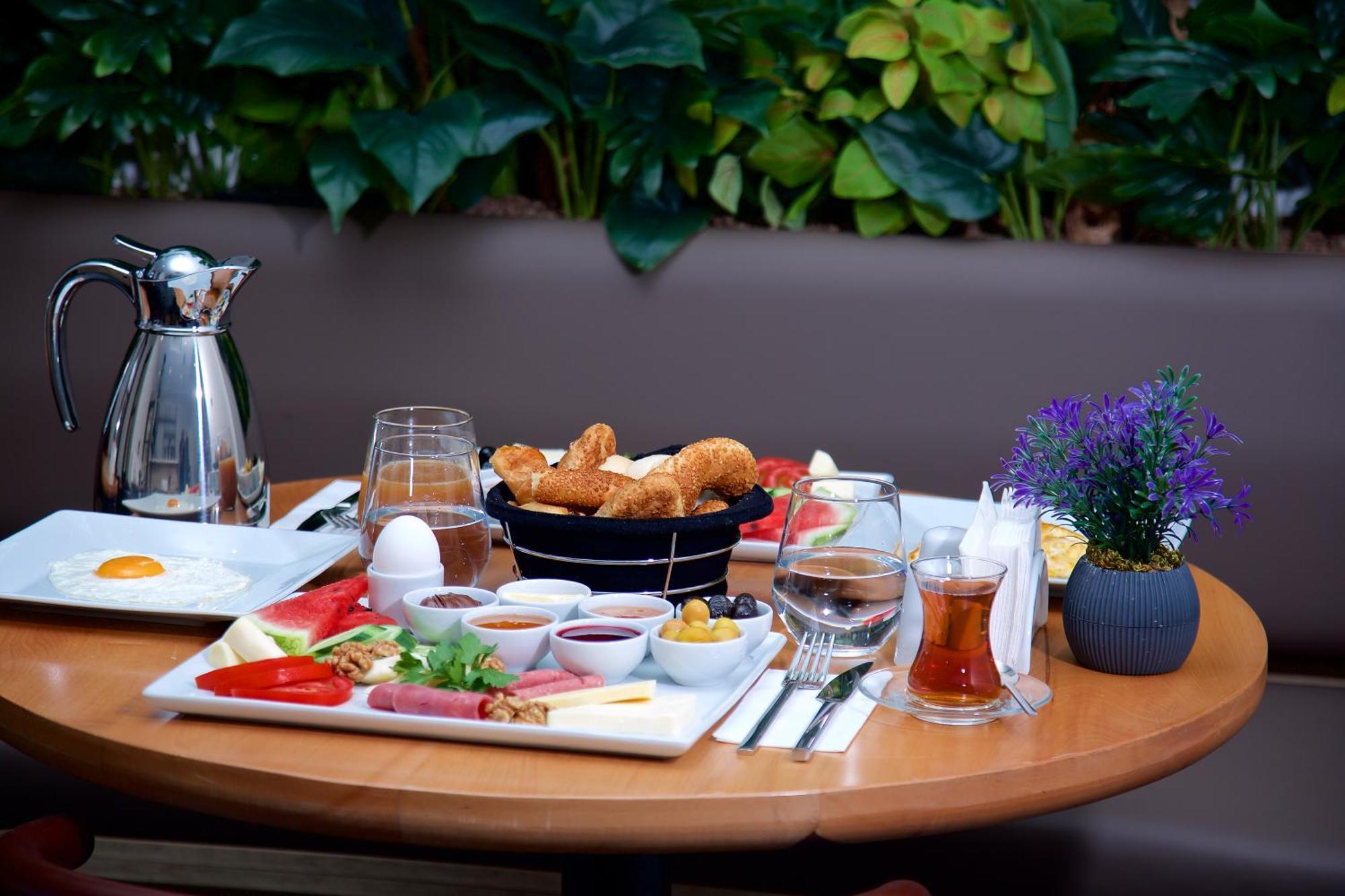 Hotel Joy Taksim à Istambul Extérieur photo